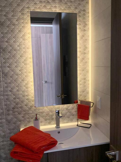 Confort Suite La Carolina 基多 外观 照片